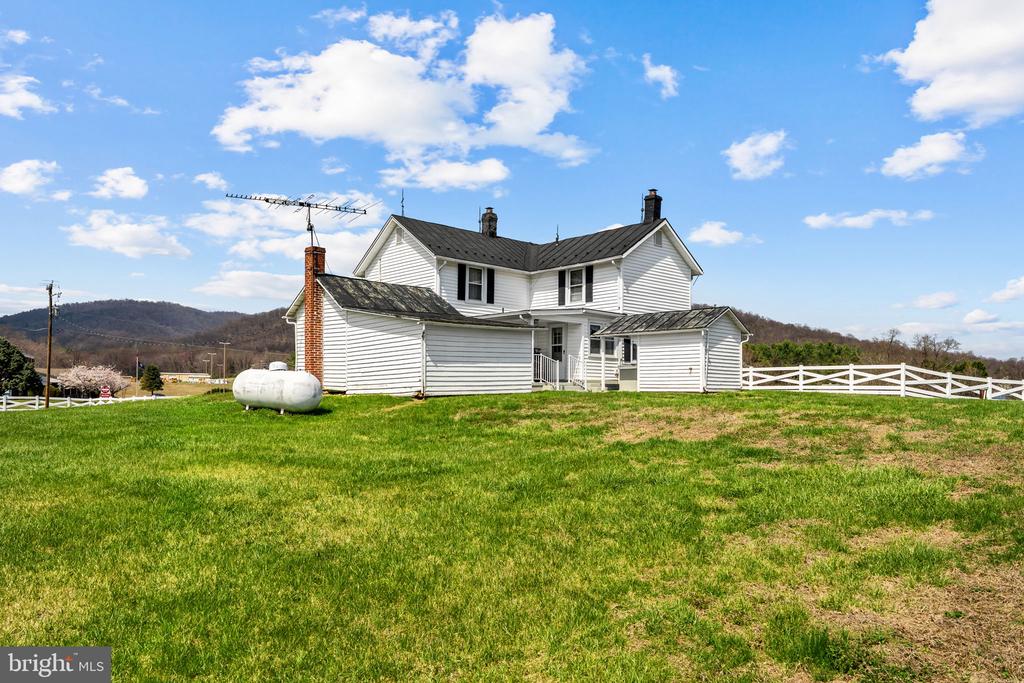 57 SCHOOL HOUSE RD, WASHINGTON, Virginia, 3 Bedrooms Bedrooms, ,1 BathroomBathrooms,Residential,57 SCHOOL HOUSE RD,VARP2002552 MLS # VARP2002552 57 SCHOOL HOUSE RD, WASHINGTON, Virginia, 3 Bedrooms Bedrooms, ,1 BathroomBathrooms,Residential,57 SCHOOL HOUSE RD,VARP2002552 MLS # VARP2002552