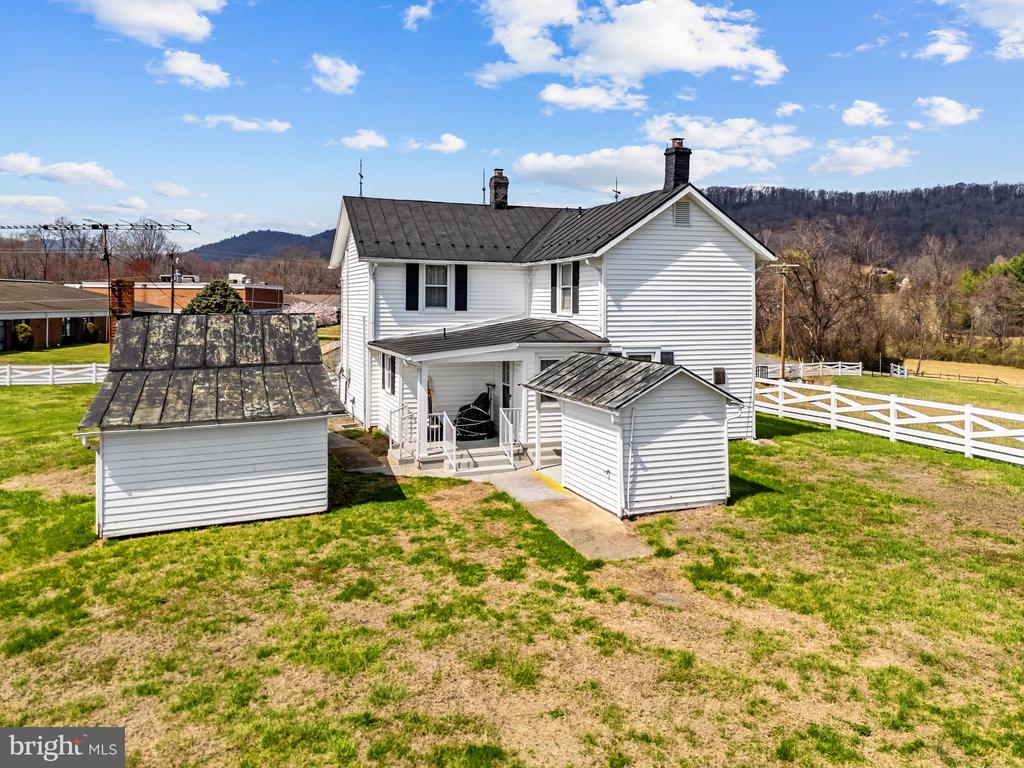 57 SCHOOL HOUSE RD, WASHINGTON, Virginia, 3 Bedrooms Bedrooms, ,1 BathroomBathrooms,Residential,57 SCHOOL HOUSE RD,VARP2002552 MLS # VARP2002552 57 SCHOOL HOUSE RD, WASHINGTON, Virginia, 3 Bedrooms Bedrooms, ,1 BathroomBathrooms,Residential,57 SCHOOL HOUSE RD,VARP2002552 MLS # VARP2002552