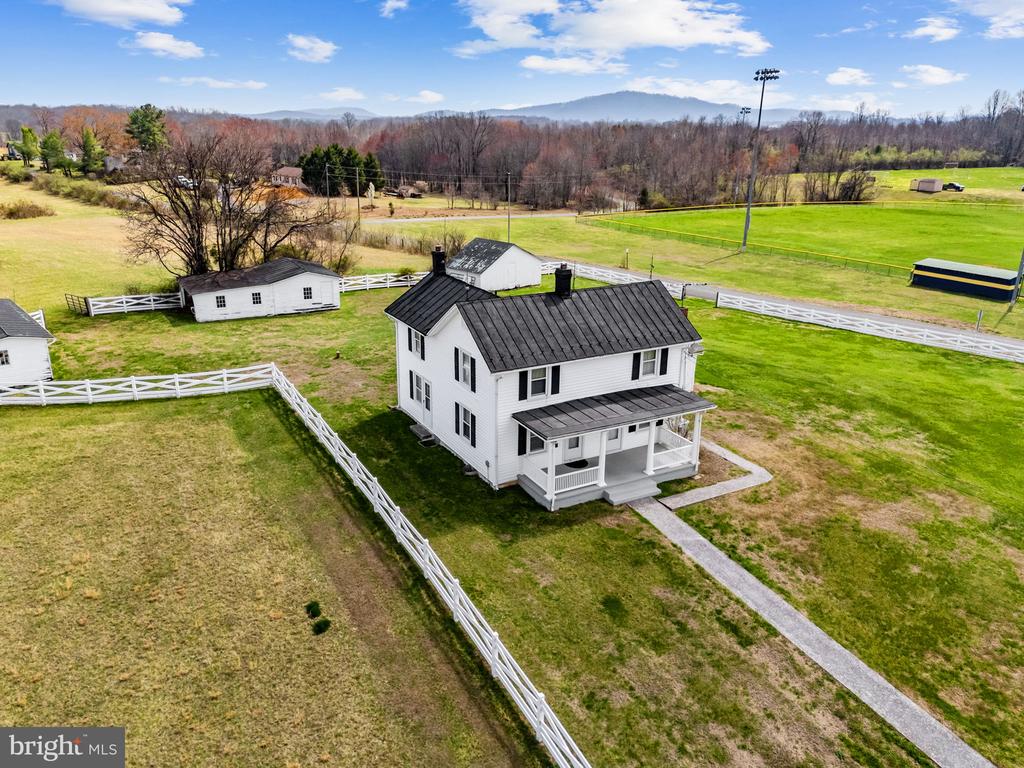 57 SCHOOL HOUSE RD, WASHINGTON, Virginia, 3 Bedrooms Bedrooms, ,1 BathroomBathrooms,Residential,57 SCHOOL HOUSE RD,VARP2002552 MLS # VARP2002552 57 SCHOOL HOUSE RD, WASHINGTON, Virginia, 3 Bedrooms Bedrooms, ,1 BathroomBathrooms,Residential,57 SCHOOL HOUSE RD,VARP2002552 MLS # VARP2002552