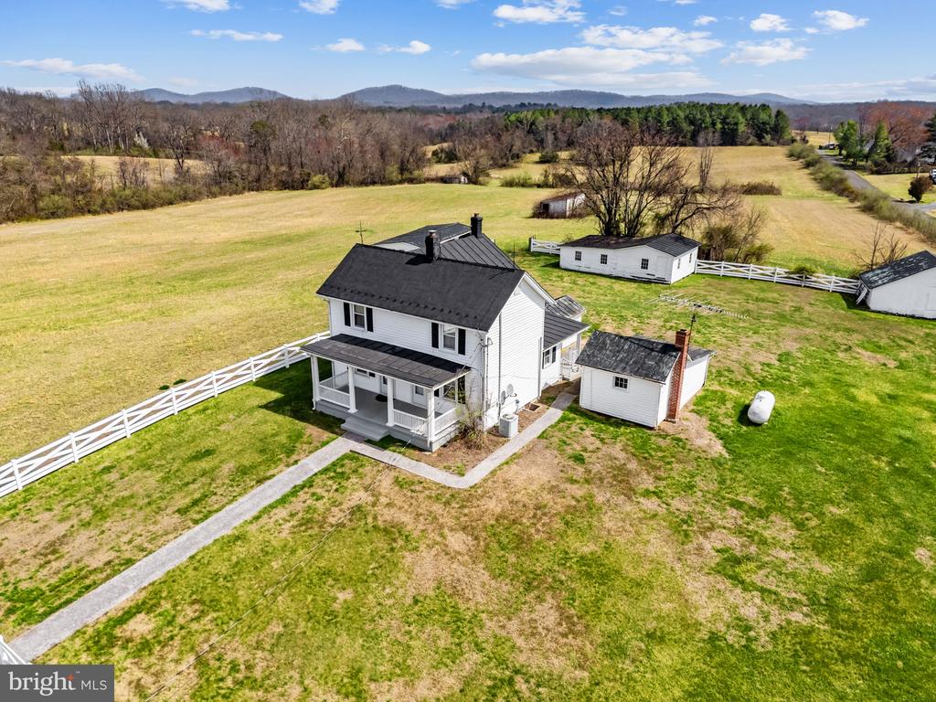 57 SCHOOL HOUSE RD, WASHINGTON, Virginia, 3 Bedrooms Bedrooms, ,1 BathroomBathrooms,Residential,57 SCHOOL HOUSE RD,VARP2002552 MLS # VARP2002552 57 SCHOOL HOUSE RD, WASHINGTON, Virginia, 3 Bedrooms Bedrooms, ,1 BathroomBathrooms,Residential,57 SCHOOL HOUSE RD,VARP2002552 MLS # VARP2002552