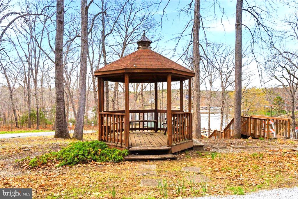 536 PINE HARBOUR DR, MINERAL, Virginia 23117, 3 Bedrooms Bedrooms, ,2 BathroomsBathrooms,Residential,PINE HARBOUR,536 PINE HARBOUR DR,VALA2009570 MLS # VALA2009570