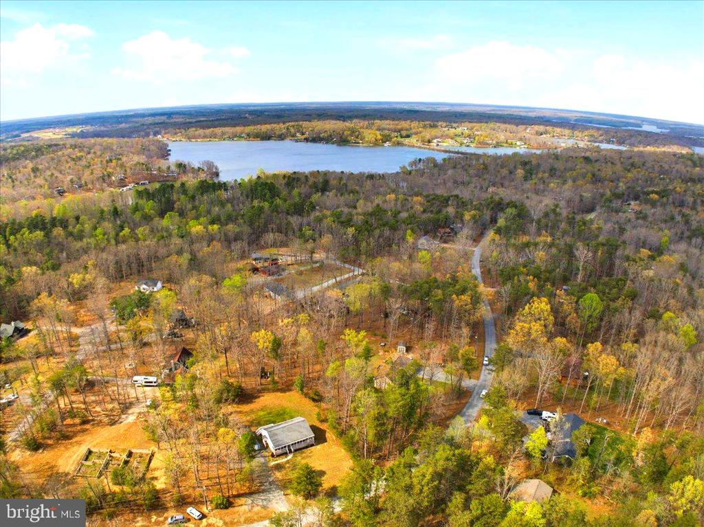 536 PINE HARBOUR DR, MINERAL, Virginia 23117, 3 Bedrooms Bedrooms, ,2 BathroomsBathrooms,Residential,PINE HARBOUR,536 PINE HARBOUR DR,VALA2009570 MLS # VALA2009570