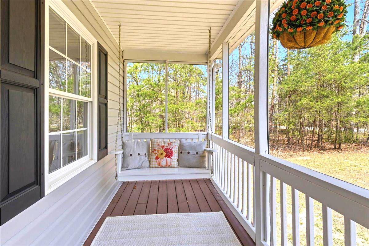 536 PINE HARBOUR DR, MINERAL, Virginia 23117, 3 Bedrooms Bedrooms, ,2 BathroomsBathrooms,Residential,PINE HARBOUR,536 PINE HARBOUR DR,VALA2009570 MLS # VALA2009570