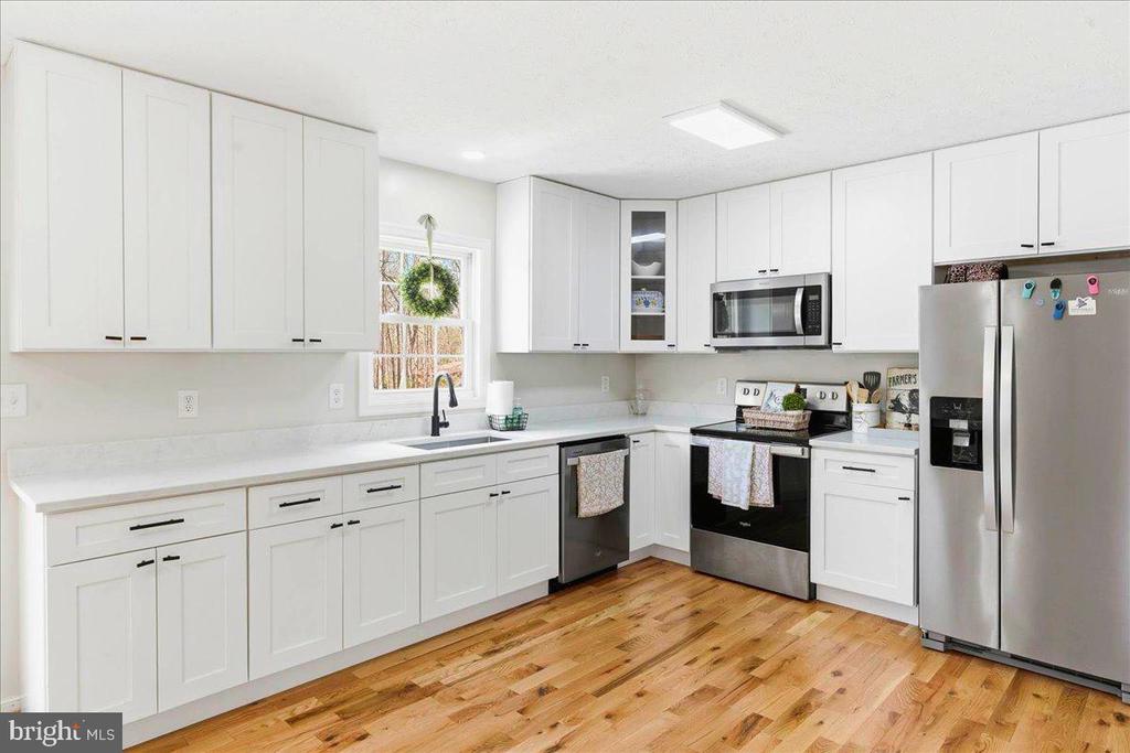 536 PINE HARBOUR DR, MINERAL, Virginia 23117, 3 Bedrooms Bedrooms, ,2 BathroomsBathrooms,Residential,PINE HARBOUR,536 PINE HARBOUR DR,VALA2009570 MLS # VALA2009570