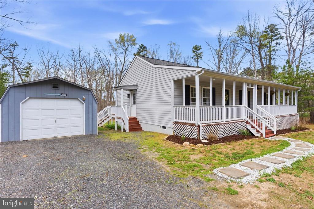 536 PINE HARBOUR DR, MINERAL, Virginia 23117, 3 Bedrooms Bedrooms, ,2 BathroomsBathrooms,Residential,PINE HARBOUR,536 PINE HARBOUR DR,VALA2009570 MLS # VALA2009570