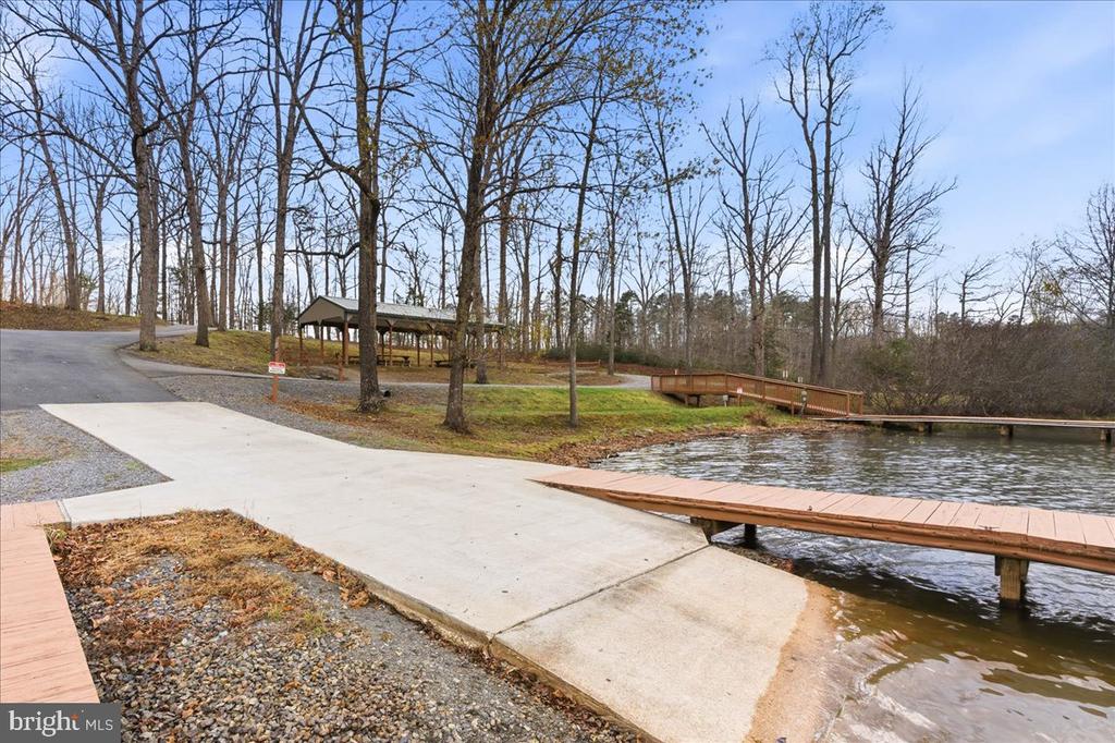 536 PINE HARBOUR DR, MINERAL, Virginia 23117, 3 Bedrooms Bedrooms, ,2 BathroomsBathrooms,Residential,PINE HARBOUR,536 PINE HARBOUR DR,VALA2009570 MLS # VALA2009570