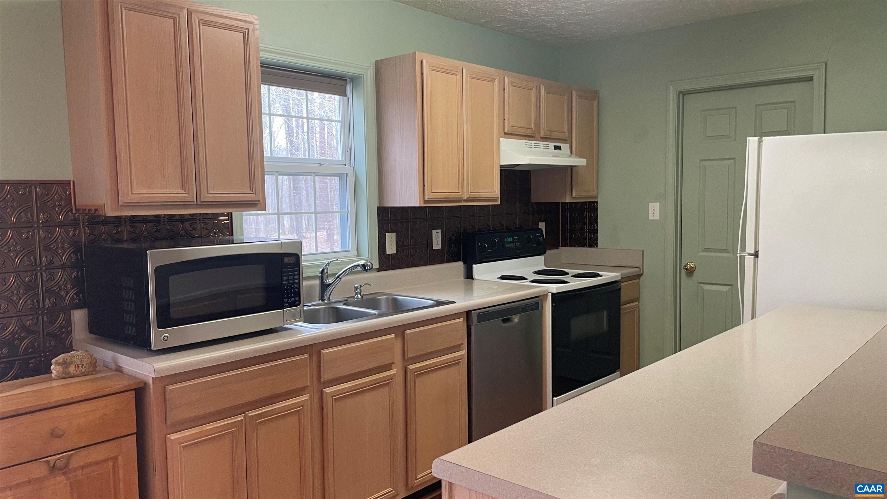 336 BOWLERS MILL RD, GORDONSVILLE, Virginia 22942, 2 Bedrooms Bedrooms, ,2 BathroomsBathrooms,Residential,336 BOWLERS MILL RD,674057 MLS # 674057