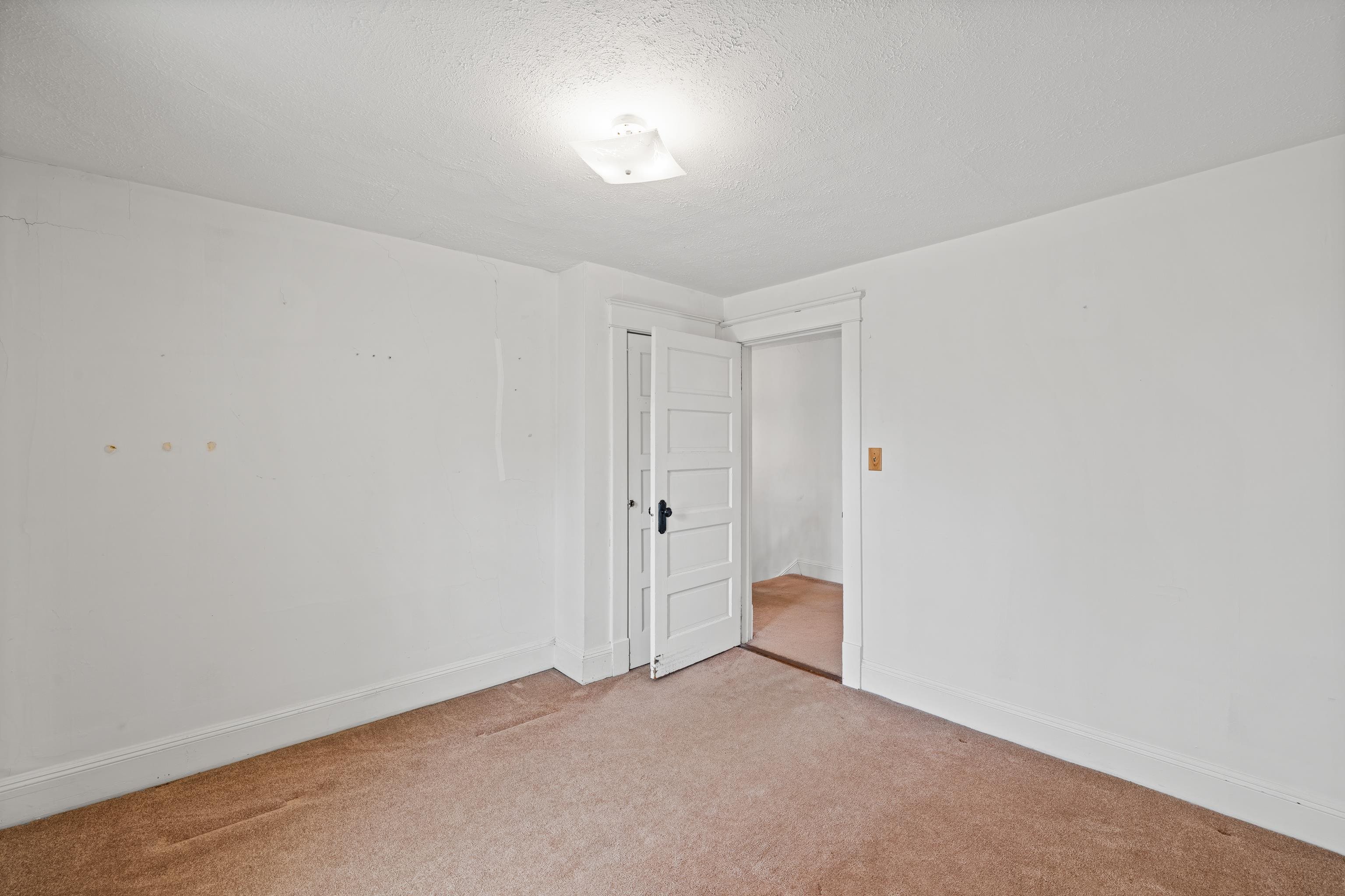 688 FLORENCE AVE, WAYNESBORO, Virginia 22980, 5 Bedrooms Bedrooms, ,2 BathroomsBathrooms,Residential,688 FLORENCE AVE,675323 MLS # 675323