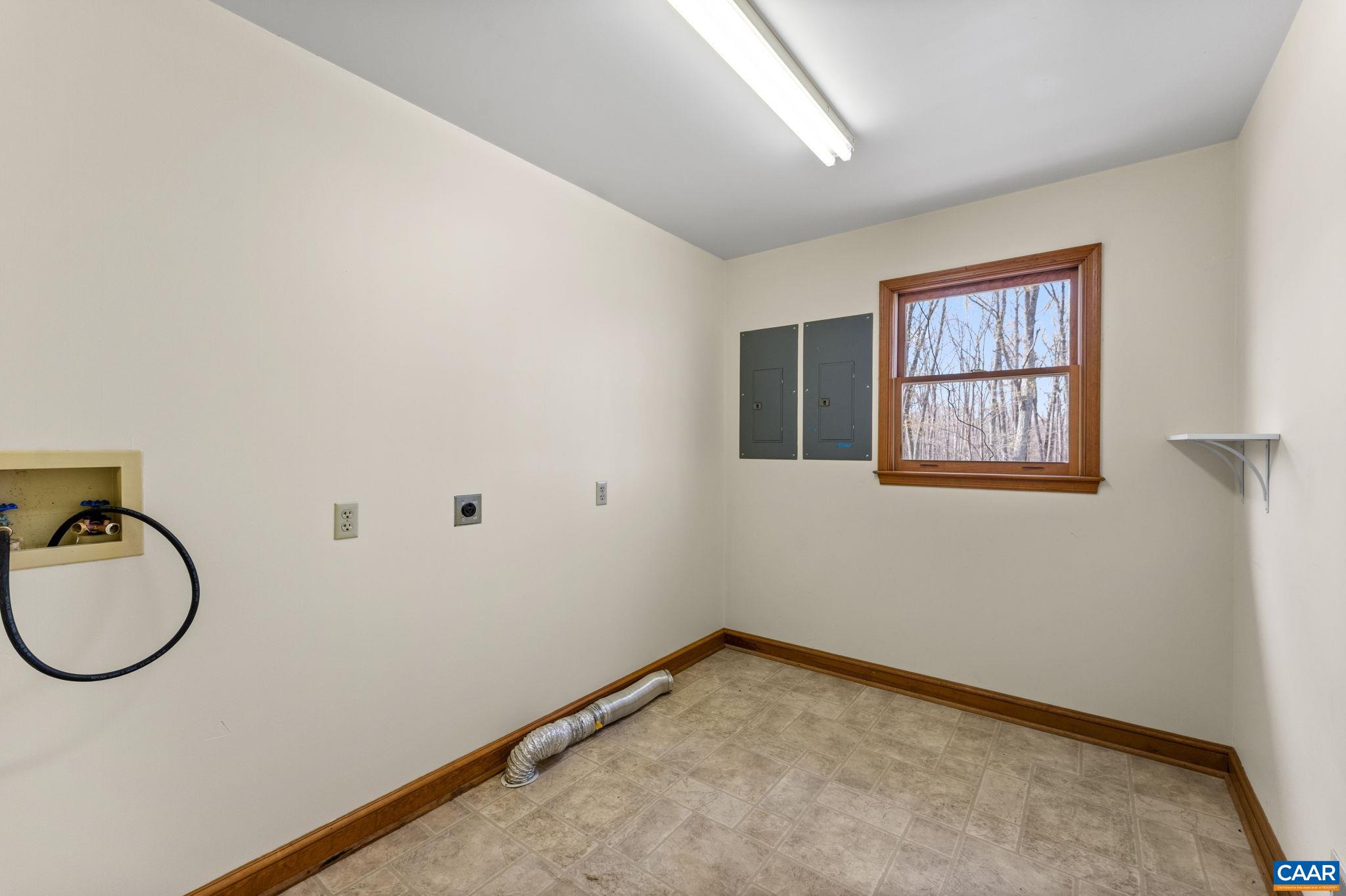 957 GOLD MINE RD, PALMYRA, Virginia 22963, 3 Bedrooms Bedrooms, ,2 BathroomsBathrooms,Residential,957 GOLD MINE RD,675328 MLS # 675328 957 GOLD MINE RD, PALMYRA, Virginia 22963, 3 Bedrooms Bedrooms, ,2 BathroomsBathrooms,Residential,957 GOLD MINE RD,675328 MLS # 675328