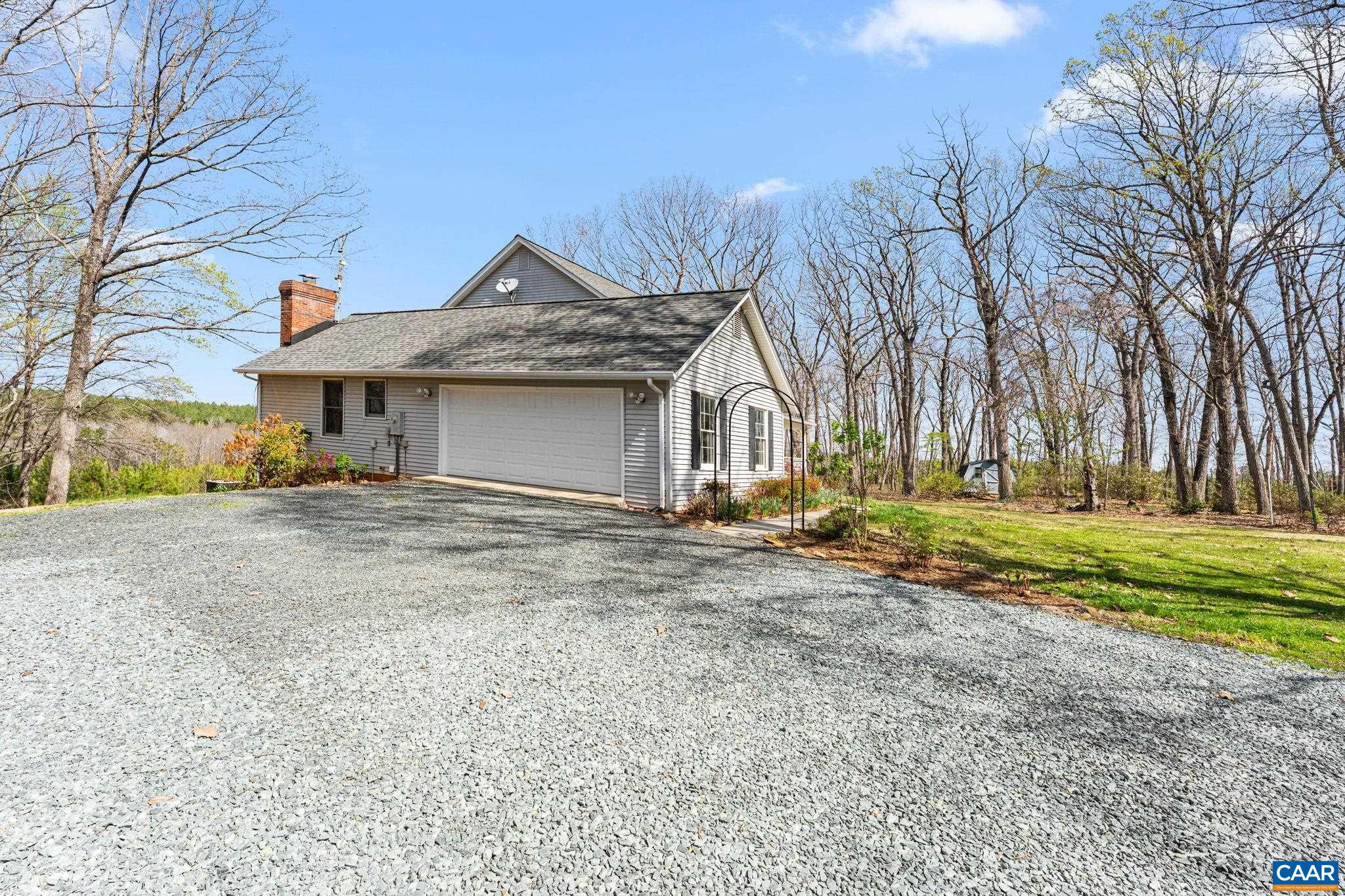 957 GOLD MINE RD, PALMYRA, Virginia 22963, 3 Bedrooms Bedrooms, ,2 BathroomsBathrooms,Residential,957 GOLD MINE RD,675328 MLS # 675328 957 GOLD MINE RD, PALMYRA, Virginia 22963, 3 Bedrooms Bedrooms, ,2 BathroomsBathrooms,Residential,957 GOLD MINE RD,675328 MLS # 675328