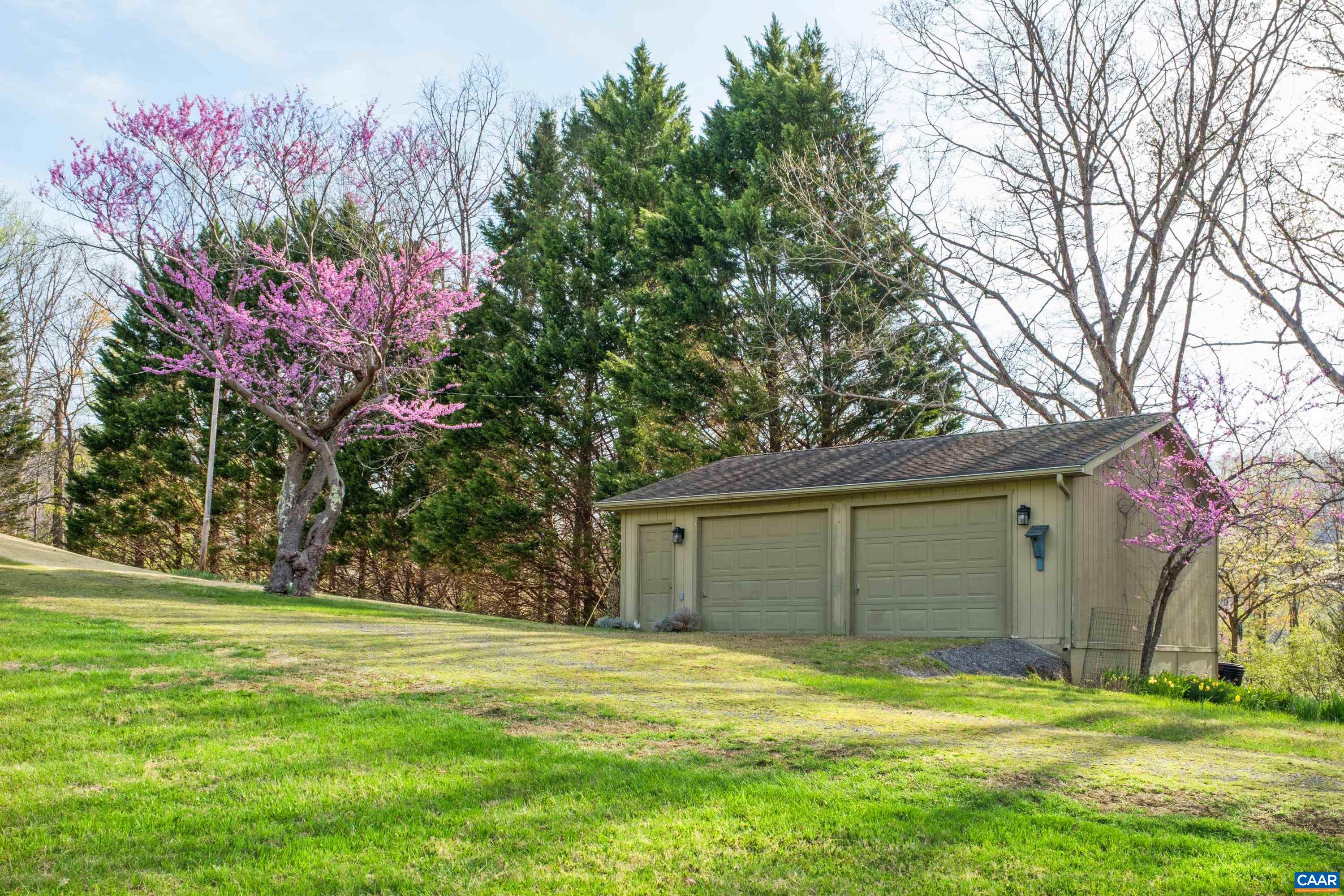 1165 FORTUNES COVE LN, LOVINGSTON, Virginia 22949, 3 Bedrooms Bedrooms, ,3 BathroomsBathrooms,Residential,1165 FORTUNES COVE LN,675330 MLS # 675330 1165 FORTUNES COVE LN, LOVINGSTON, Virginia 22949, 3 Bedrooms Bedrooms, ,3 BathroomsBathrooms,Residential,1165 FORTUNES COVE LN,675330 MLS # 675330