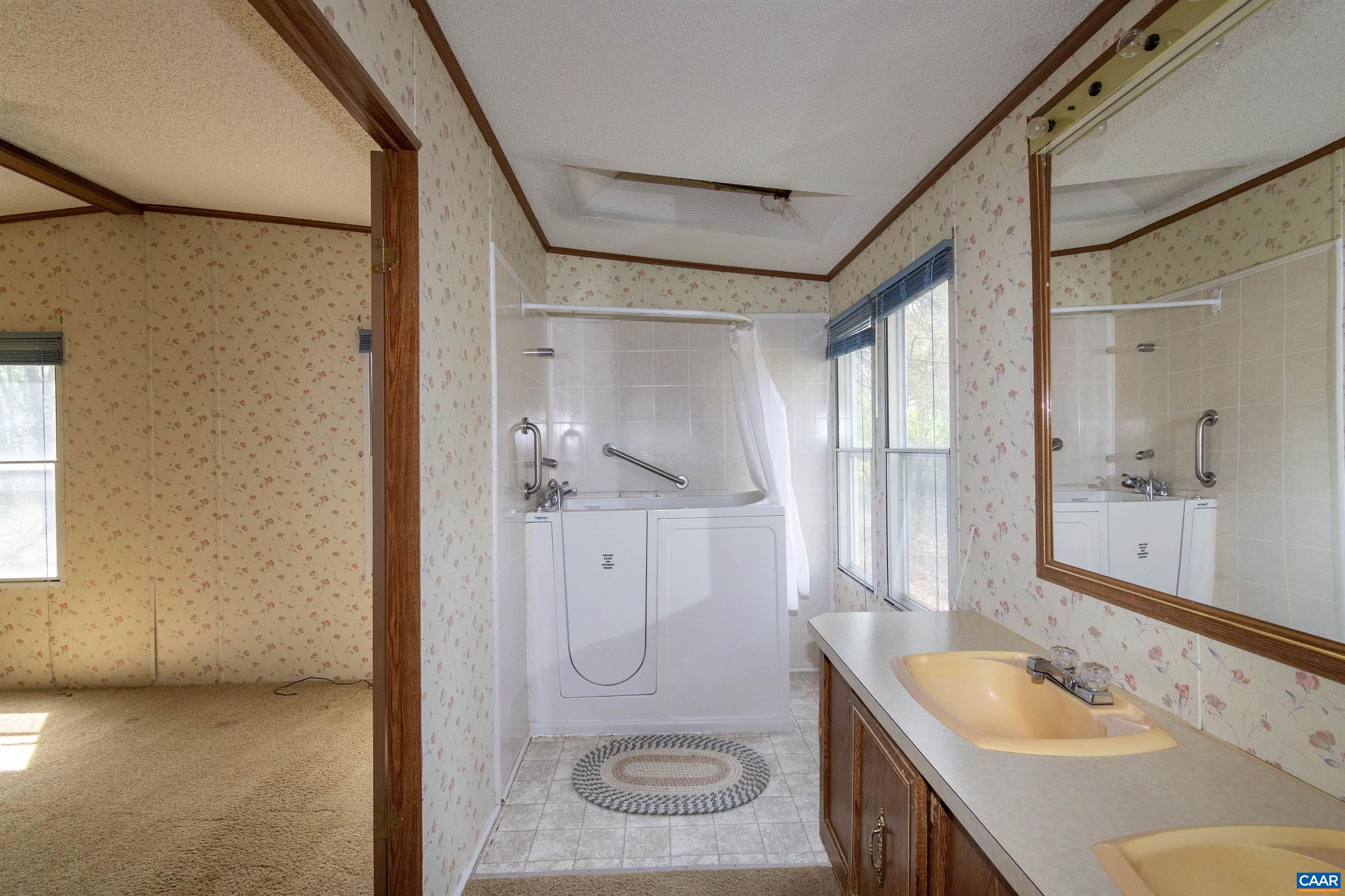 14426 CROSS COUNTY RD, MINERAL, Virginia 23117, 4 Bedrooms Bedrooms, ,2 BathroomsBathrooms,Residential,14426 CROSS COUNTY RD,675334 MLS # 675334