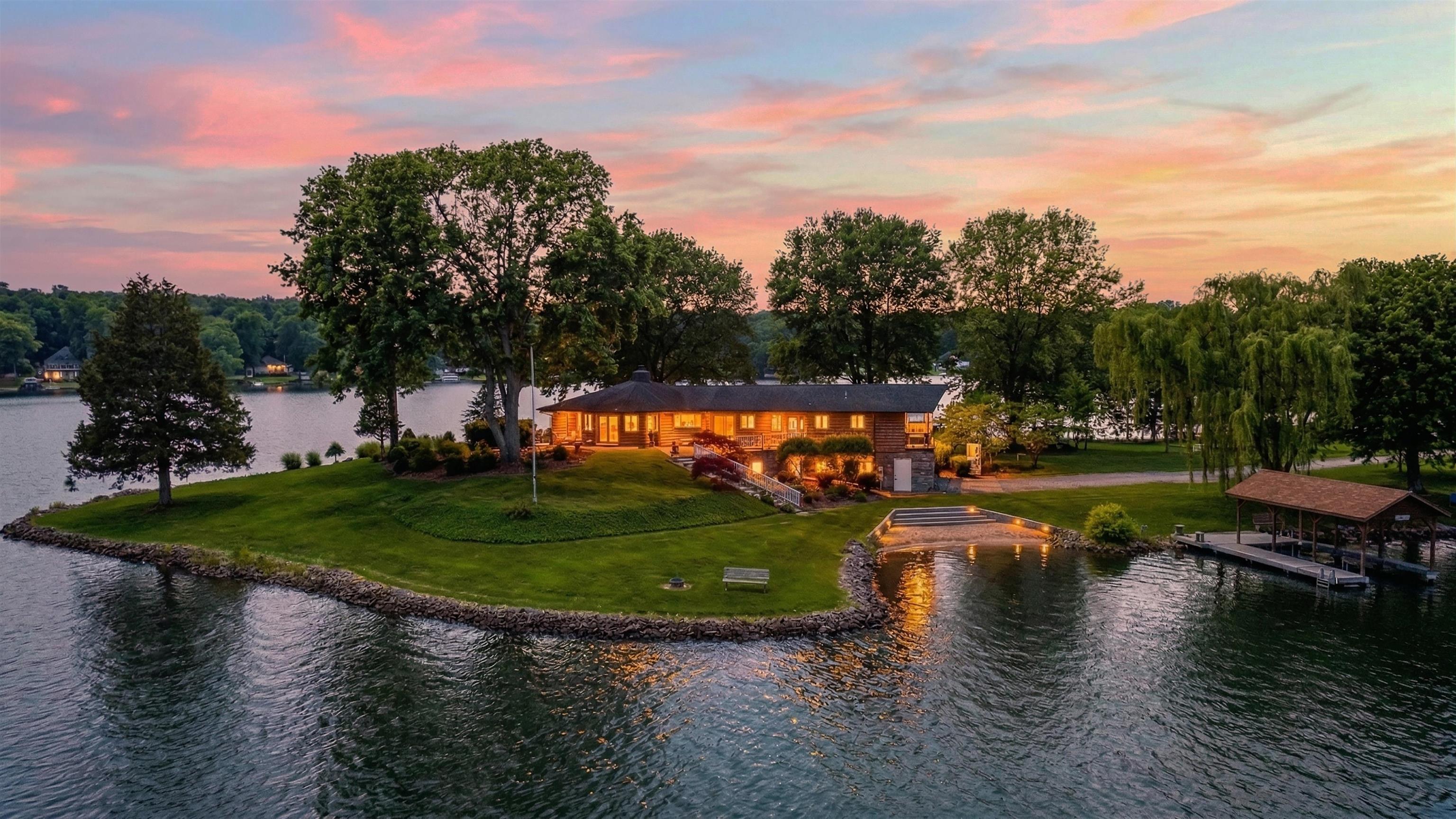 1743 N LAKESHORE DR, LOUISA, Virginia 23093, 5 Bedrooms Bedrooms, ,3 BathroomsBathrooms,Residential,1743 N LAKESHORE DR,675336 MLS # 675336