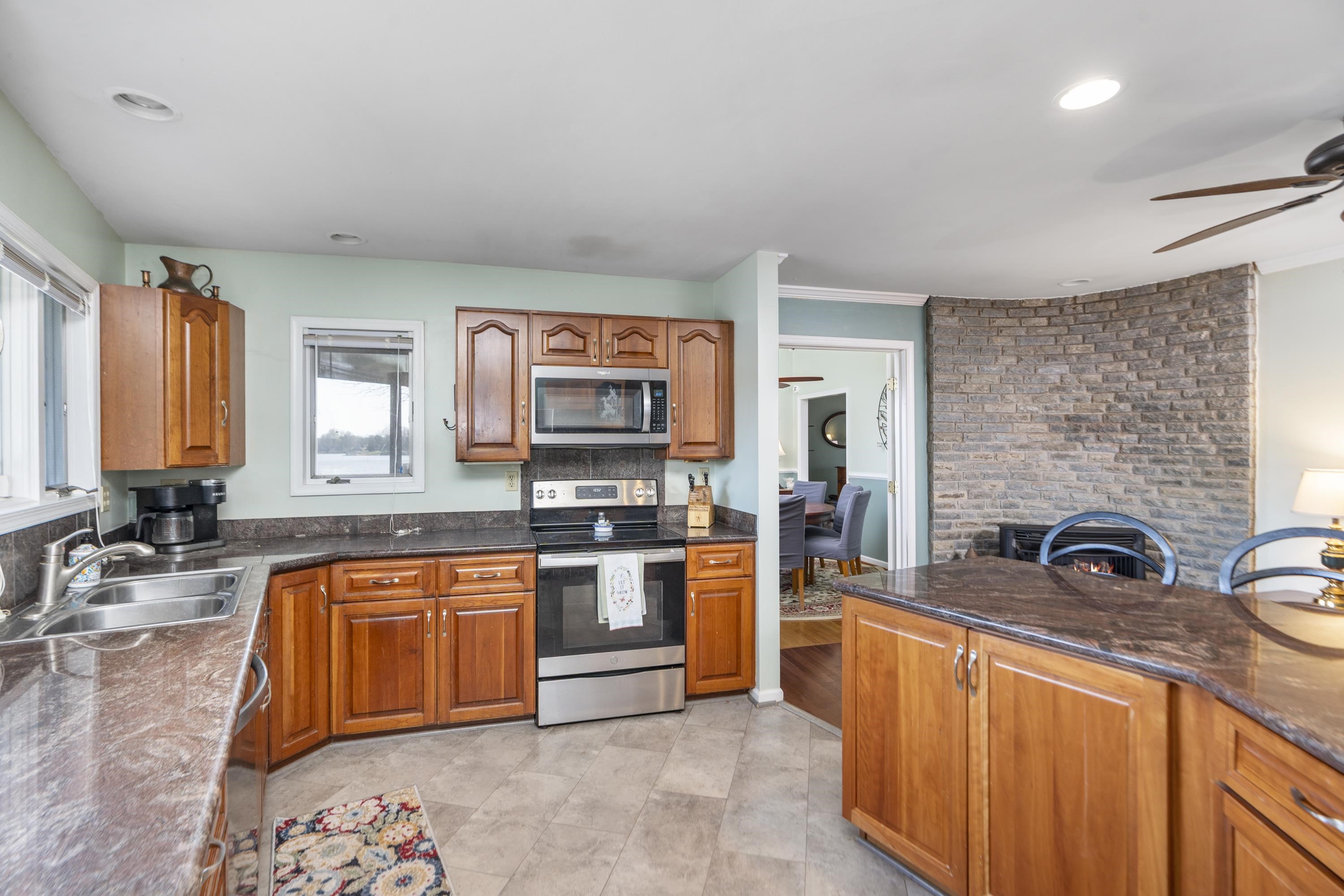 1743 N LAKESHORE DR, LOUISA, Virginia 23093, 5 Bedrooms Bedrooms, ,3 BathroomsBathrooms,Residential,1743 N LAKESHORE DR,675336 MLS # 675336