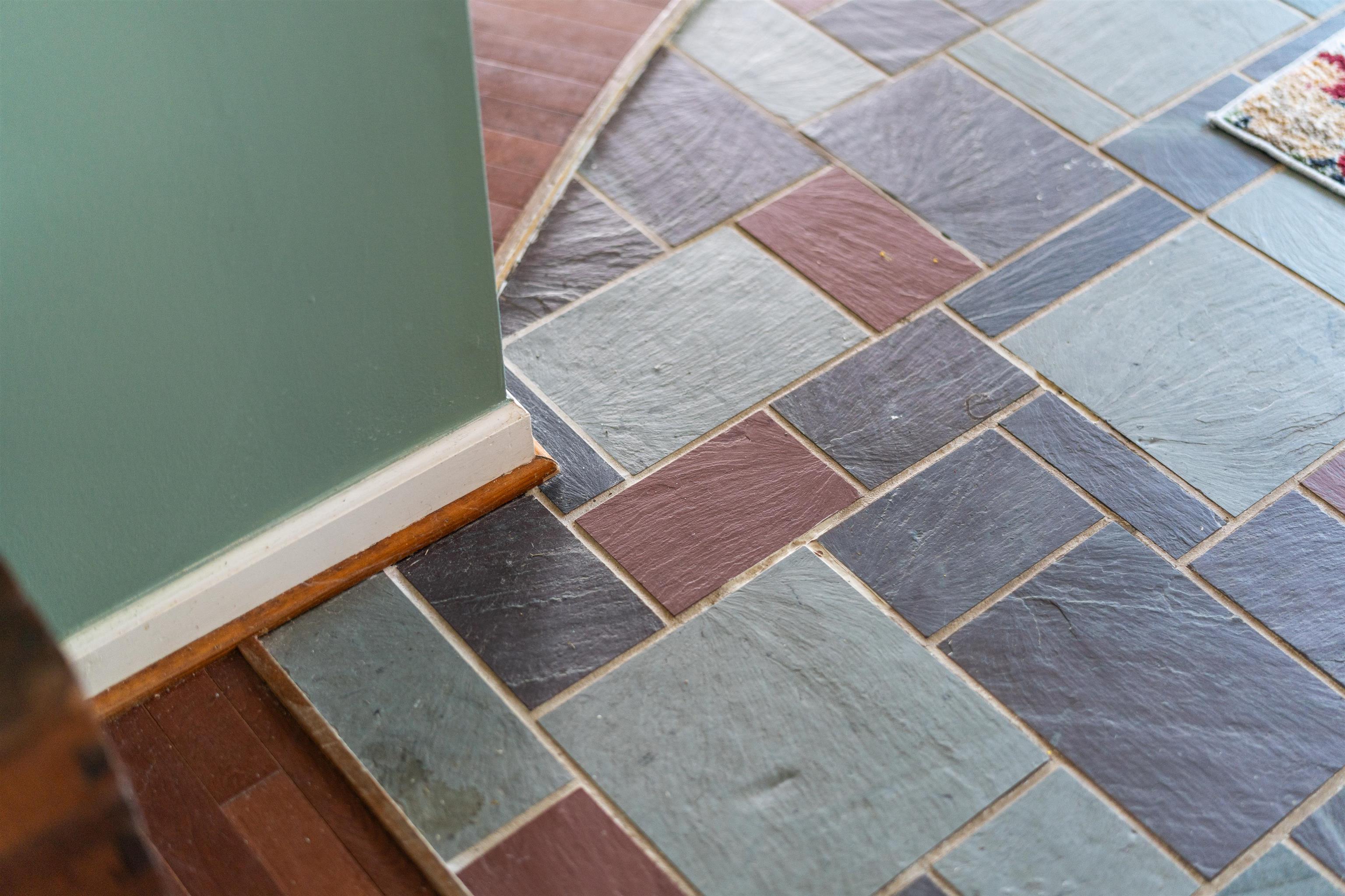 1743 N LAKESHORE DR, LOUISA, Virginia 23093, 5 Bedrooms Bedrooms, ,3 BathroomsBathrooms,Residential,1743 N LAKESHORE DR,675336 MLS # 675336