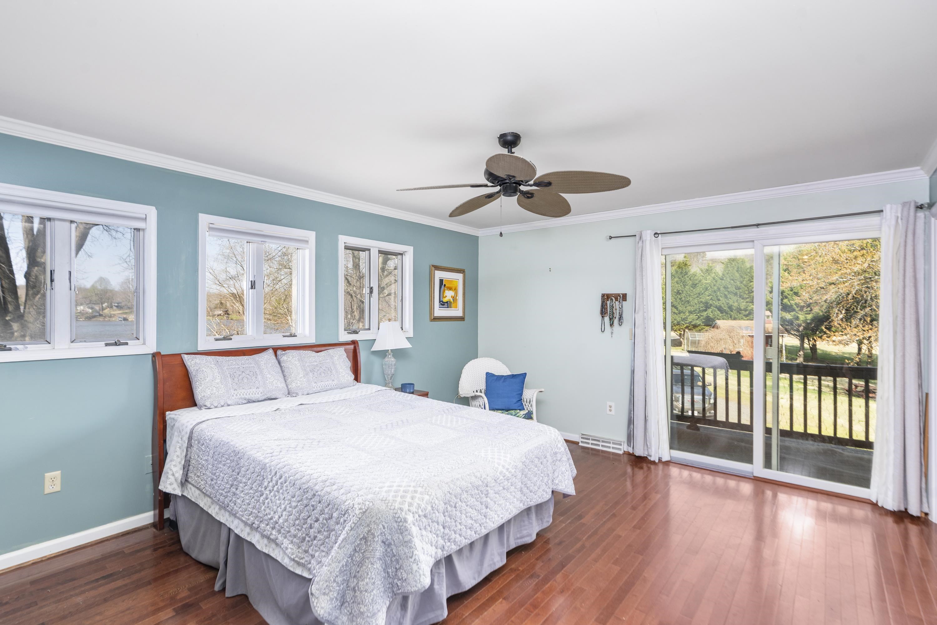 1743 N LAKESHORE DR, LOUISA, Virginia 23093, 5 Bedrooms Bedrooms, ,3 BathroomsBathrooms,Residential,1743 N LAKESHORE DR,675336 MLS # 675336