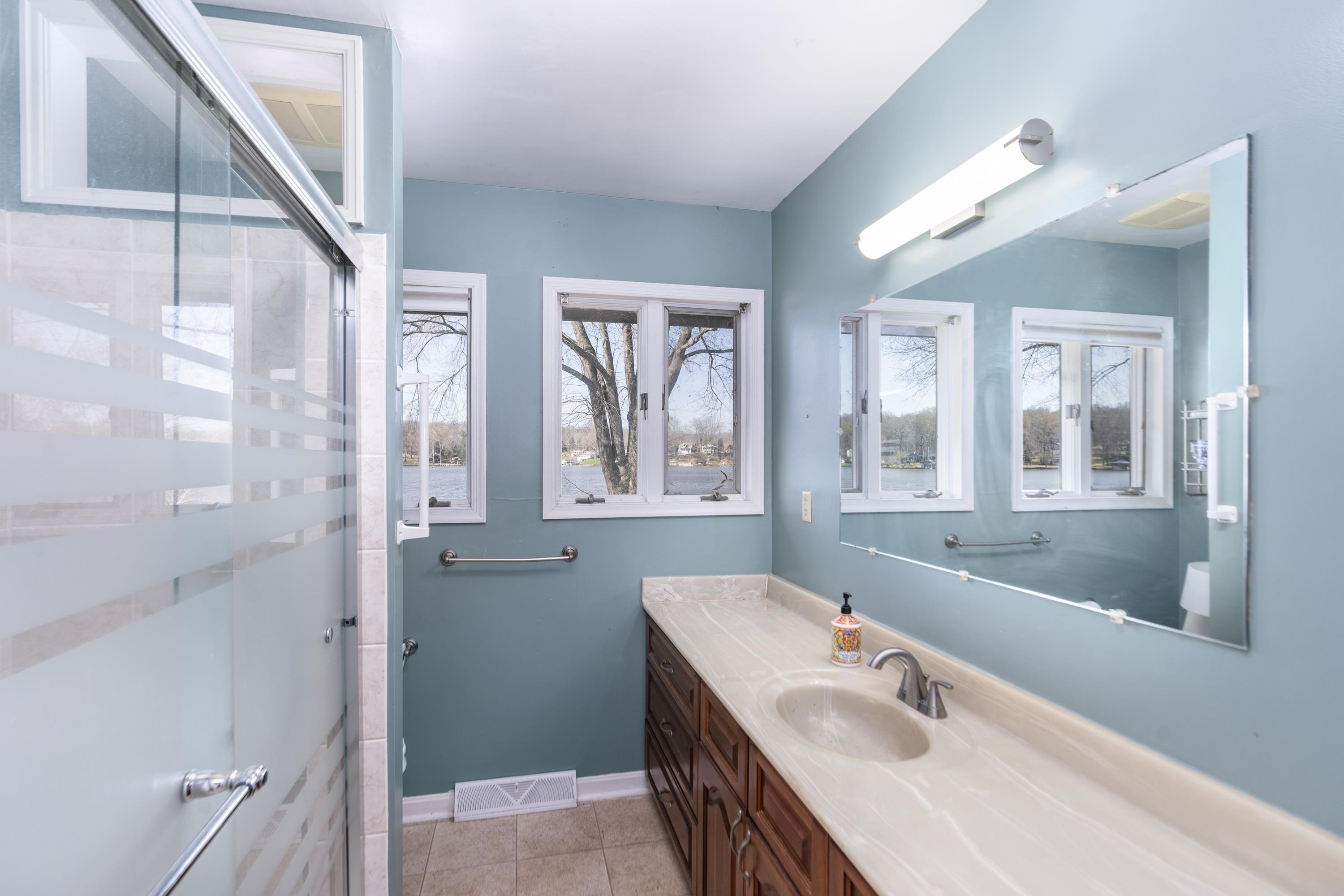 1743 N LAKESHORE DR, LOUISA, Virginia 23093, 5 Bedrooms Bedrooms, ,3 BathroomsBathrooms,Residential,1743 N LAKESHORE DR,675336 MLS # 675336