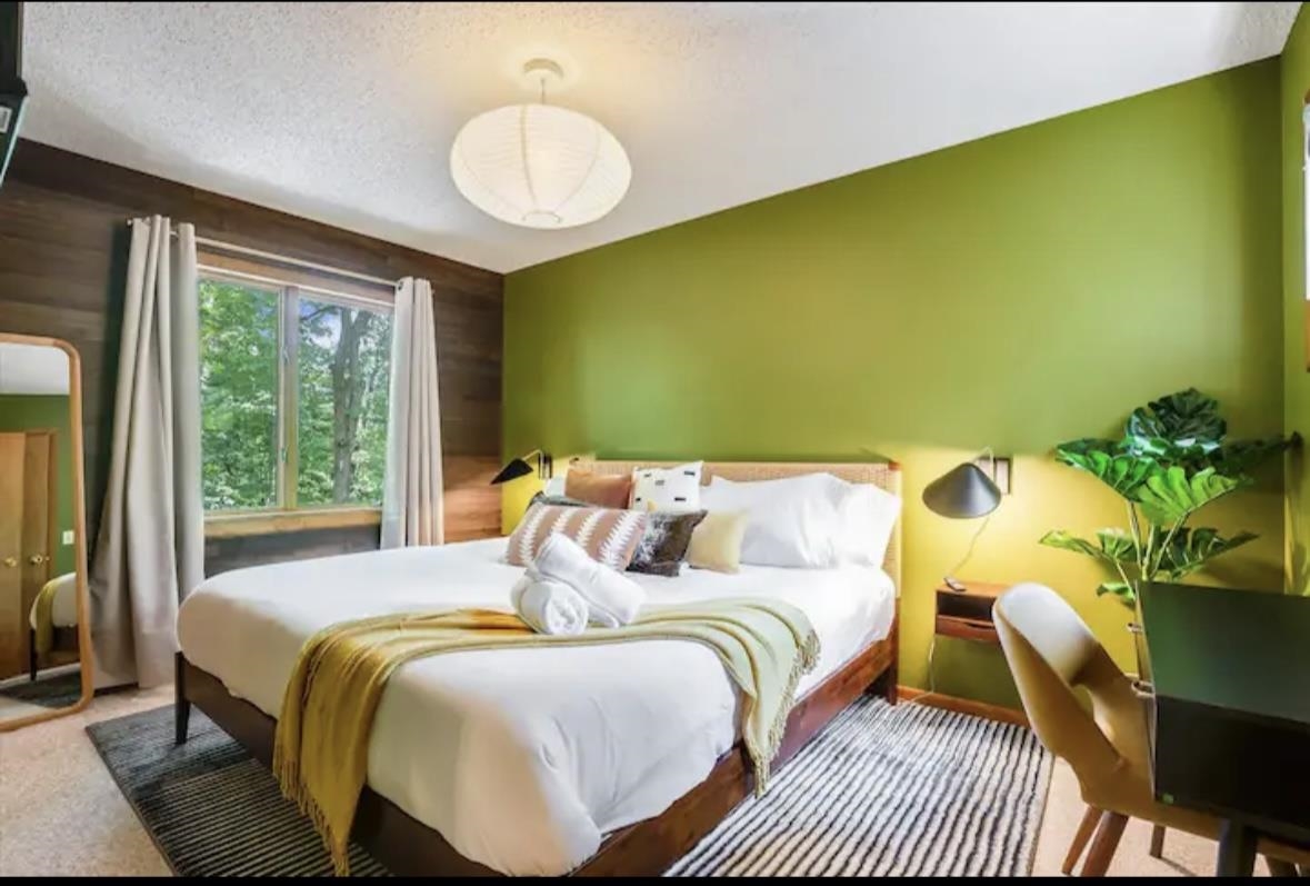 113 PINEY LN, MCGAHEYSVILLE, Virginia 22840, 3 Bedrooms Bedrooms, ,2 BathroomsBathrooms,Residential,113 PINEY LN,675340 MLS # 675340