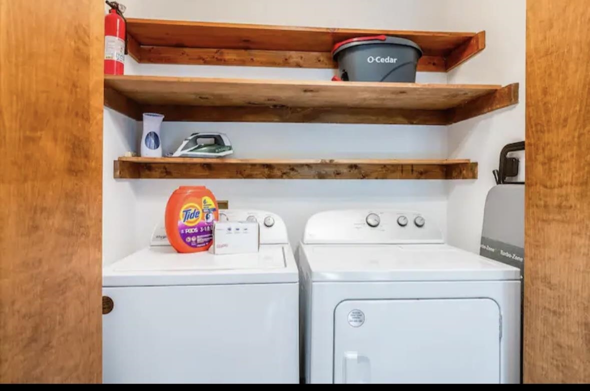 113 PINEY LN, MCGAHEYSVILLE, Virginia 22840, 3 Bedrooms Bedrooms, ,2 BathroomsBathrooms,Residential,113 PINEY LN,675340 MLS # 675340