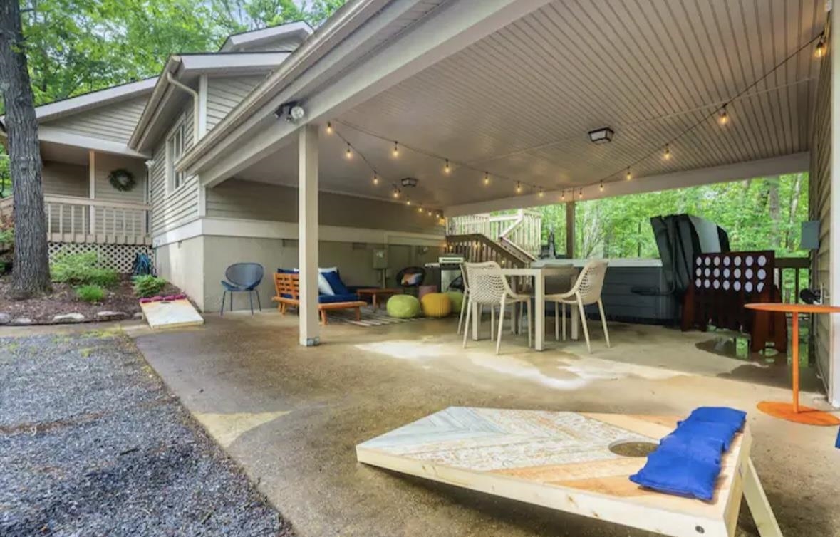 113 PINEY LN, MCGAHEYSVILLE, Virginia 22840, 3 Bedrooms Bedrooms, ,2 BathroomsBathrooms,Residential,113 PINEY LN,675340 MLS # 675340