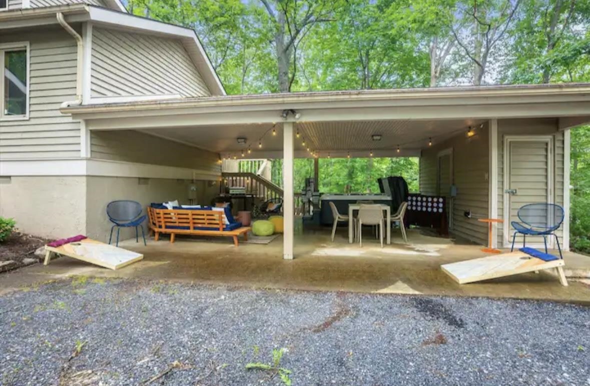 113 PINEY LN, MCGAHEYSVILLE, Virginia 22840, 3 Bedrooms Bedrooms, ,2 BathroomsBathrooms,Residential,113 PINEY LN,675340 MLS # 675340