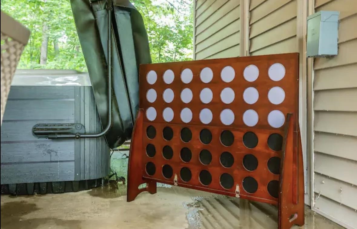 113 PINEY LN, MCGAHEYSVILLE, Virginia 22840, 3 Bedrooms Bedrooms, ,2 BathroomsBathrooms,Residential,113 PINEY LN,675340 MLS # 675340