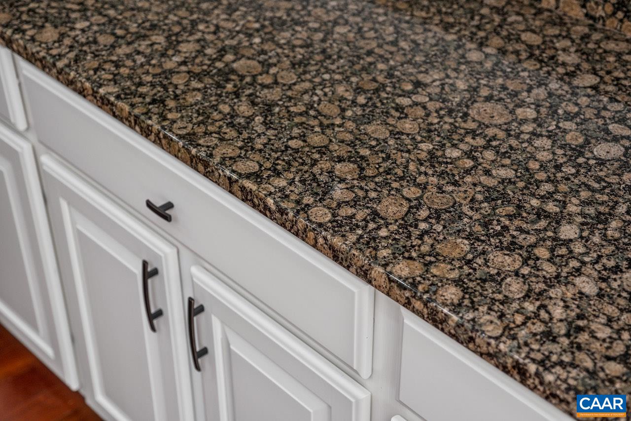 325 STONE ORCHARD DR, NELLYSFORD, Virginia 22958, 3 Bedrooms Bedrooms, ,2 BathroomsBathrooms,Residential,325 STONE ORCHARD DR,675343 MLS # 675343