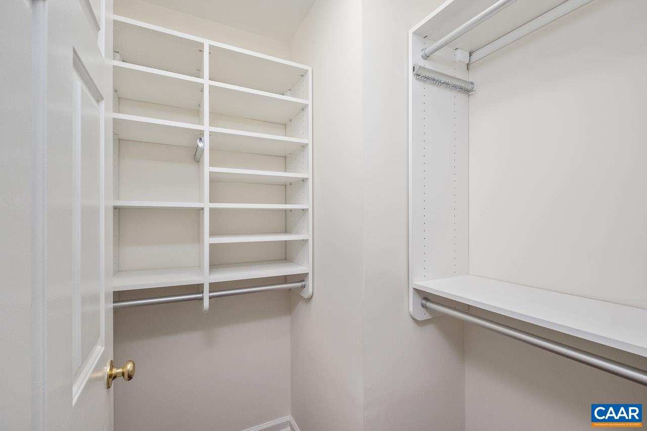 325 STONE ORCHARD DR, NELLYSFORD, Virginia 22958, 3 Bedrooms Bedrooms, ,2 BathroomsBathrooms,Residential,325 STONE ORCHARD DR,675343 MLS # 675343