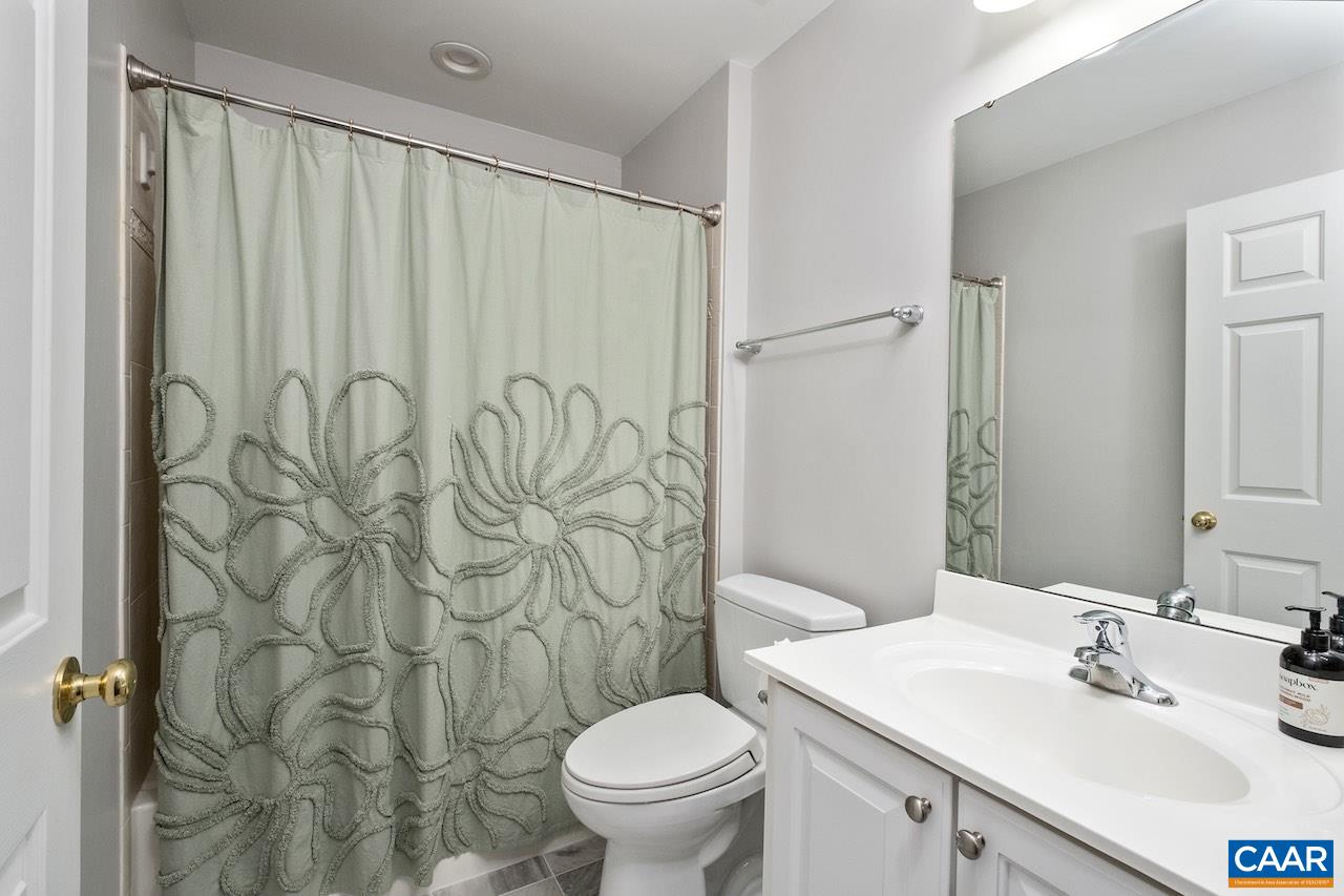 325 STONE ORCHARD DR, NELLYSFORD, Virginia 22958, 3 Bedrooms Bedrooms, ,2 BathroomsBathrooms,Residential,325 STONE ORCHARD DR,675343 MLS # 675343