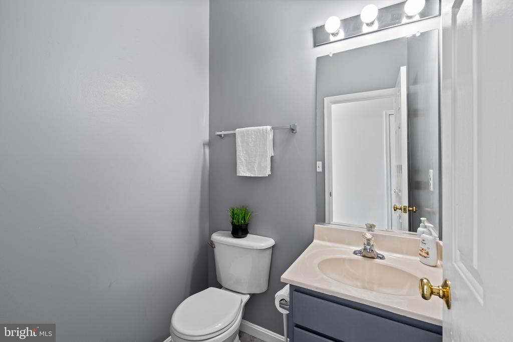 6937 VERSAILLE DR, FREDERICKSBURG, Virginia 22407, 3 Bedrooms Bedrooms, ,3 BathroomsBathrooms,Residential,6937 VERSAILLE DR,VASP2039982 MLS # VASP2039982