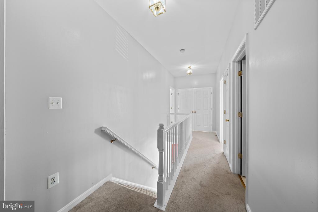 6937 VERSAILLE DR, FREDERICKSBURG, Virginia 22407, 3 Bedrooms Bedrooms, ,3 BathroomsBathrooms,Residential,6937 VERSAILLE DR,VASP2039982 MLS # VASP2039982