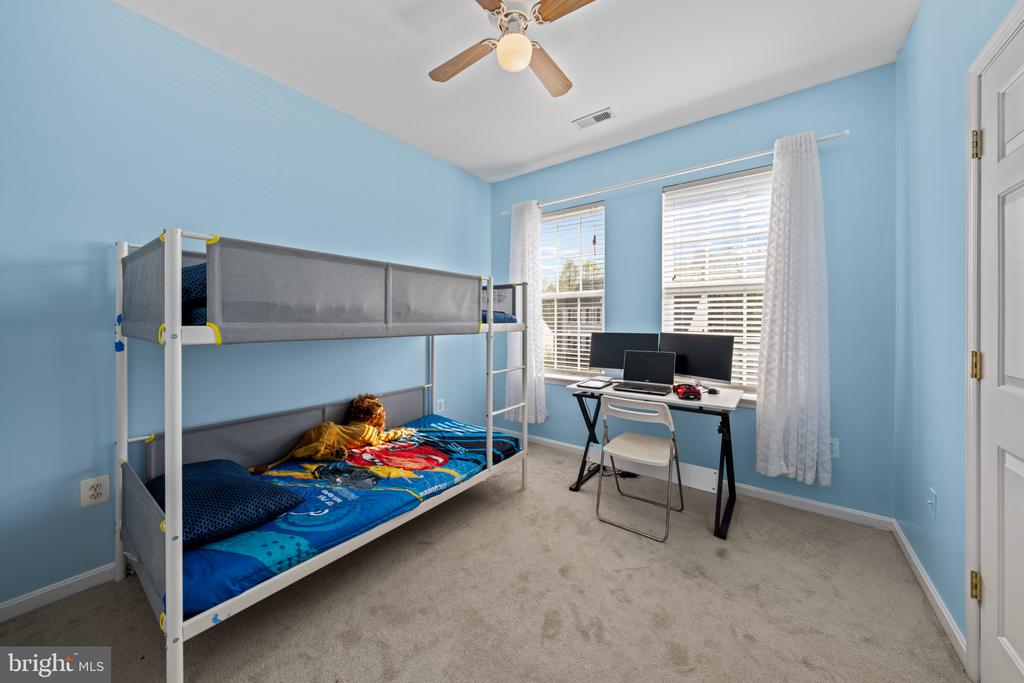 6937 VERSAILLE DR, FREDERICKSBURG, Virginia 22407, 3 Bedrooms Bedrooms, ,3 BathroomsBathrooms,Residential,6937 VERSAILLE DR,VASP2039982 MLS # VASP2039982