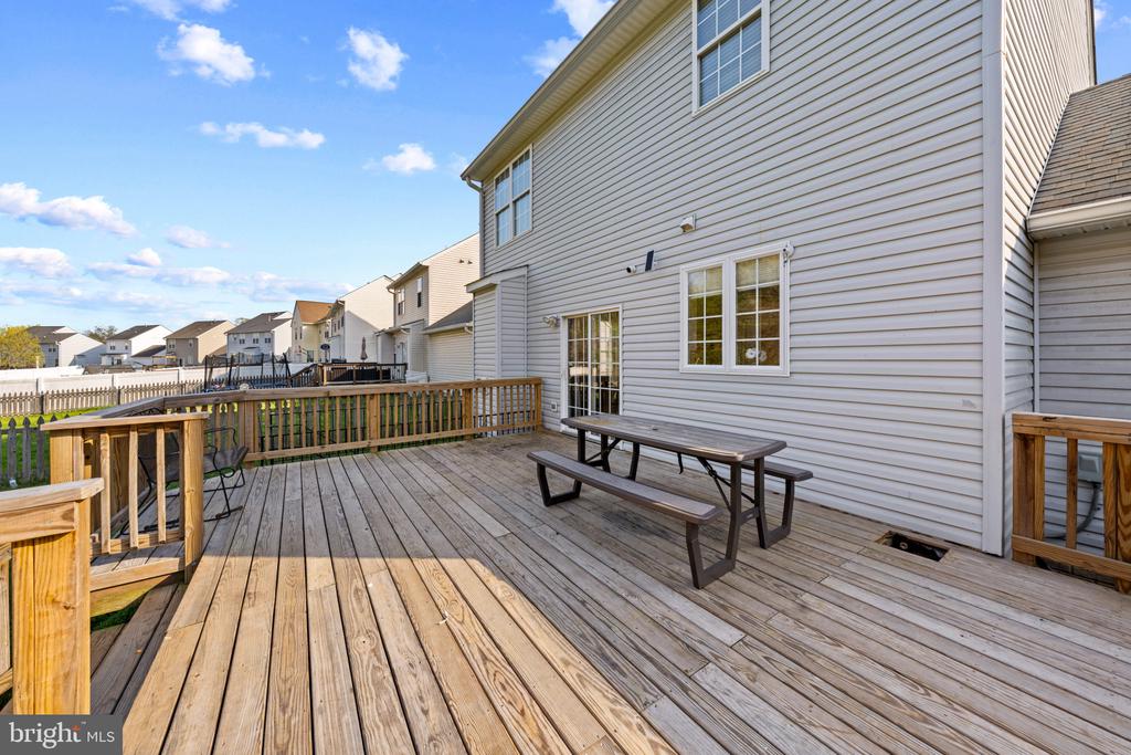 6937 VERSAILLE DR, FREDERICKSBURG, Virginia 22407, 3 Bedrooms Bedrooms, ,3 BathroomsBathrooms,Residential,6937 VERSAILLE DR,VASP2039982 MLS # VASP2039982