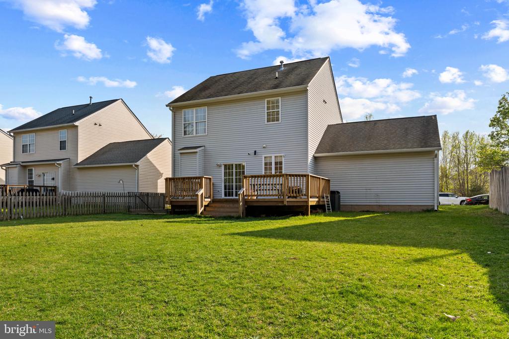 6937 VERSAILLE DR, FREDERICKSBURG, Virginia 22407, 3 Bedrooms Bedrooms, ,3 BathroomsBathrooms,Residential,6937 VERSAILLE DR,VASP2039982 MLS # VASP2039982