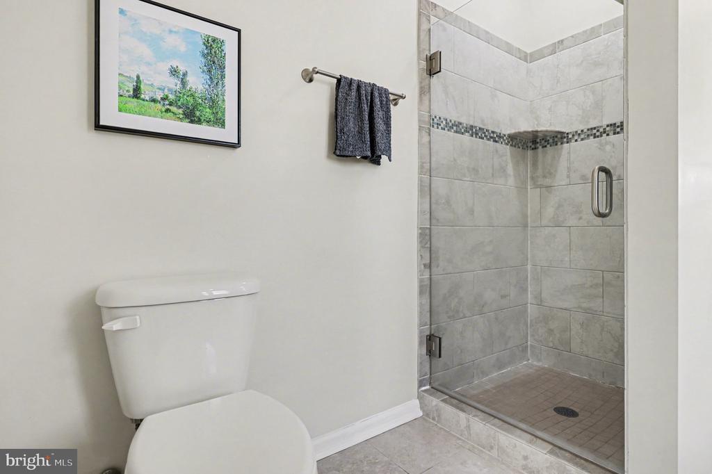 11347 ALVIN LN, CULPEPER, Virginia 22701, 4 Bedrooms Bedrooms, ,3 BathroomsBathrooms,Residential,11347 ALVIN LN,VACU2012900 MLS # VACU2012900