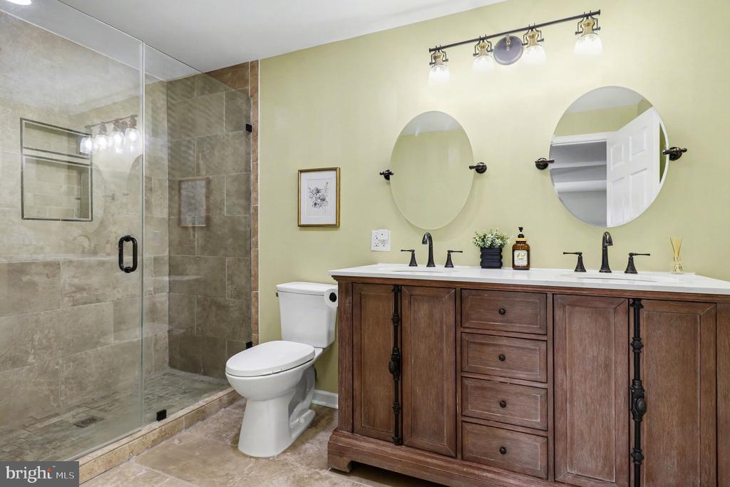 11347 ALVIN LN, CULPEPER, Virginia 22701, 4 Bedrooms Bedrooms, ,3 BathroomsBathrooms,Residential,11347 ALVIN LN,VACU2012900 MLS # VACU2012900