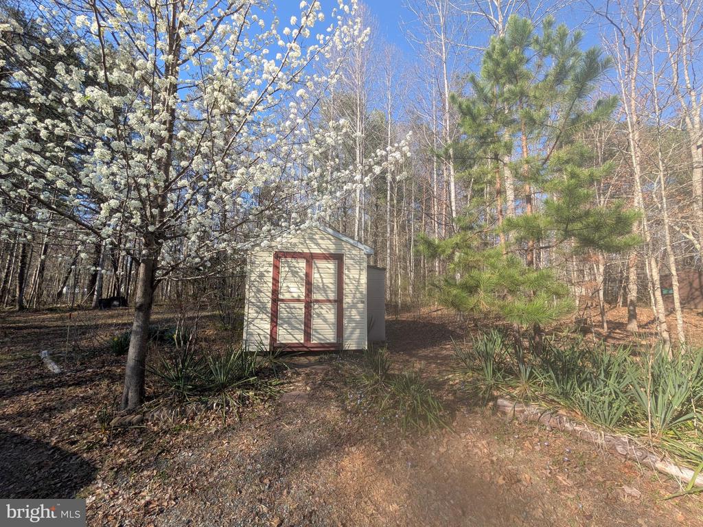 271 RAMBLING RD, RUCKERSVILLE, Virginia 22968, 3 Bedrooms Bedrooms, ,2 BathroomsBathrooms,Residential,271 RAMBLING RD,VAGR2000828 MLS # VAGR2000828