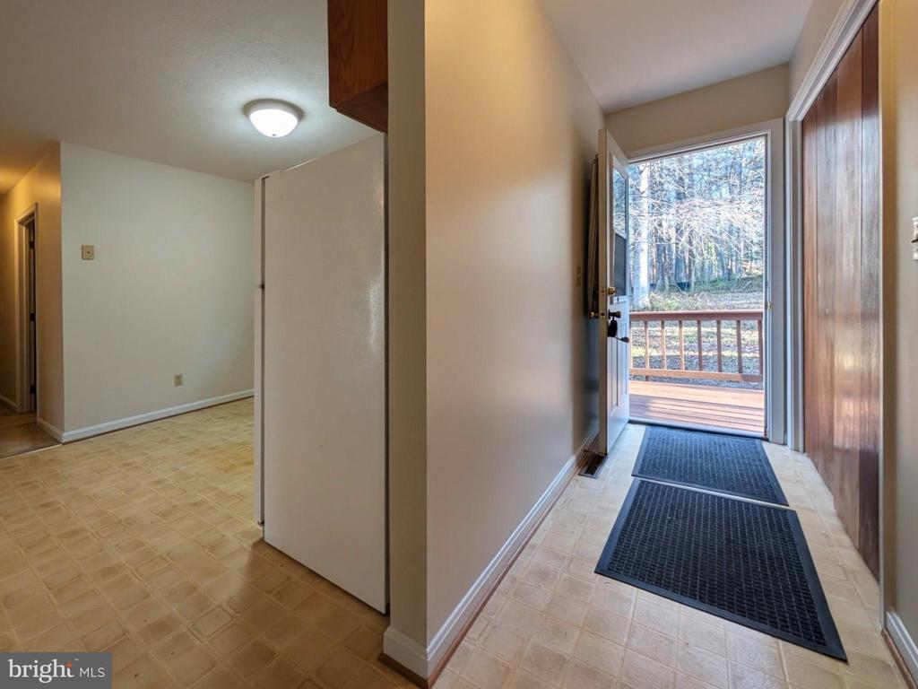 271 RAMBLING RD, RUCKERSVILLE, Virginia 22968, 3 Bedrooms Bedrooms, ,2 BathroomsBathrooms,Residential,271 RAMBLING RD,VAGR2000828 MLS # VAGR2000828