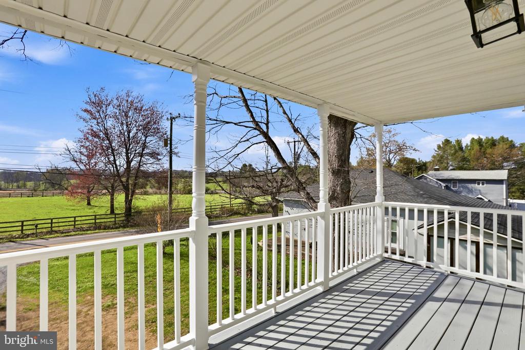 3961 RECTORTOWN RD, MARSHALL, Virginia, 4 Bedrooms Bedrooms, ,2 BathroomsBathrooms,Residential,3961 RECTORTOWN RD,VAFQ2021052 MLS # VAFQ2021052