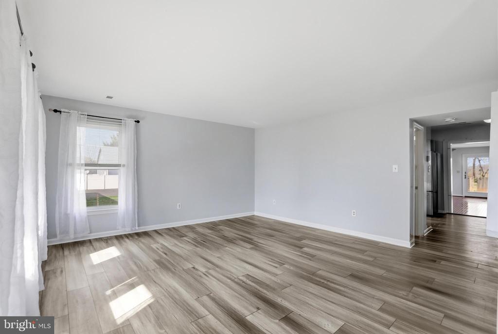 3961 RECTORTOWN RD, MARSHALL, Virginia, 4 Bedrooms Bedrooms, ,2 BathroomsBathrooms,Residential,3961 RECTORTOWN RD,VAFQ2021052 MLS # VAFQ2021052