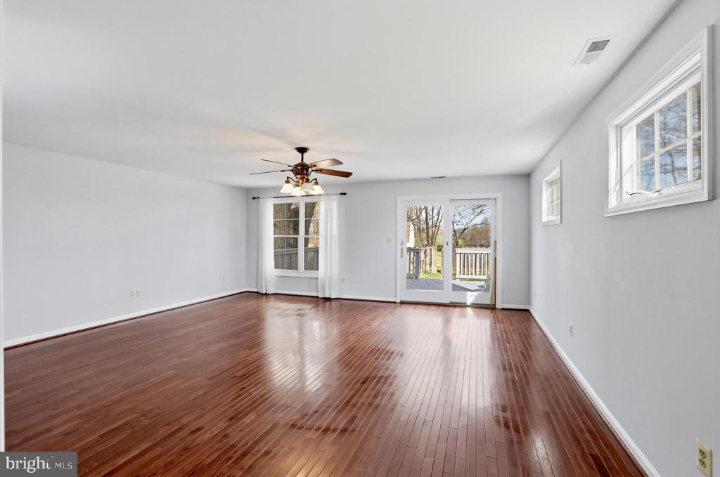 3961 RECTORTOWN RD, MARSHALL, Virginia, 4 Bedrooms Bedrooms, ,2 BathroomsBathrooms,Residential,3961 RECTORTOWN RD,VAFQ2021052 MLS # VAFQ2021052