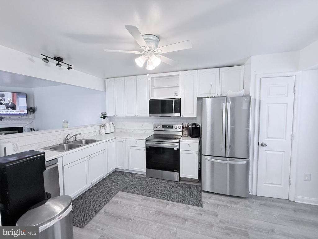 11203 KINGS CREST CT, FREDERICKSBURG, Virginia 22407, 3 Bedrooms Bedrooms, ,2 BathroomsBathrooms,Residential,KINGS CREST AT S,11203 KINGS CREST CT,VASP2040428 MLS # VASP2040428