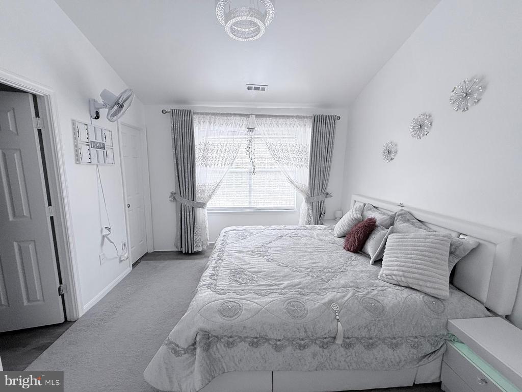 11203 KINGS CREST CT, FREDERICKSBURG, Virginia 22407, 3 Bedrooms Bedrooms, ,2 BathroomsBathrooms,Residential,KINGS CREST AT S,11203 KINGS CREST CT,VASP2040428 MLS # VASP2040428