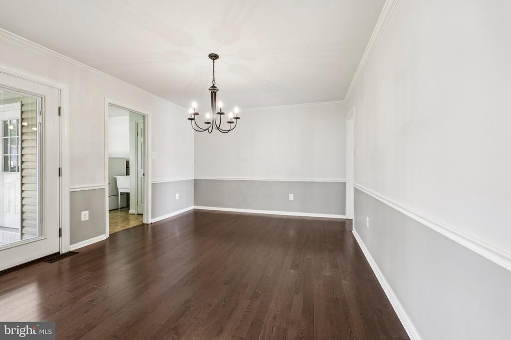 12016 GRANTWOOD DR, FREDERICKSBURG, Virginia 22407, 3 Bedrooms Bedrooms, ,2 BathroomsBathrooms,Residential,12016 GRANTWOOD DR,VASP2040352 MLS # VASP2040352