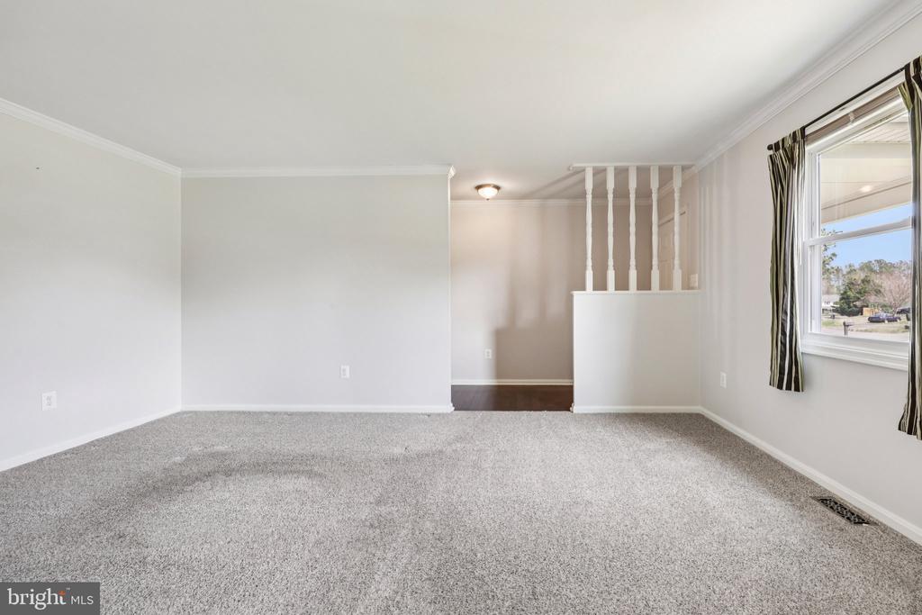 12016 GRANTWOOD DR, FREDERICKSBURG, Virginia 22407, 3 Bedrooms Bedrooms, ,2 BathroomsBathrooms,Residential,12016 GRANTWOOD DR,VASP2040352 MLS # VASP2040352