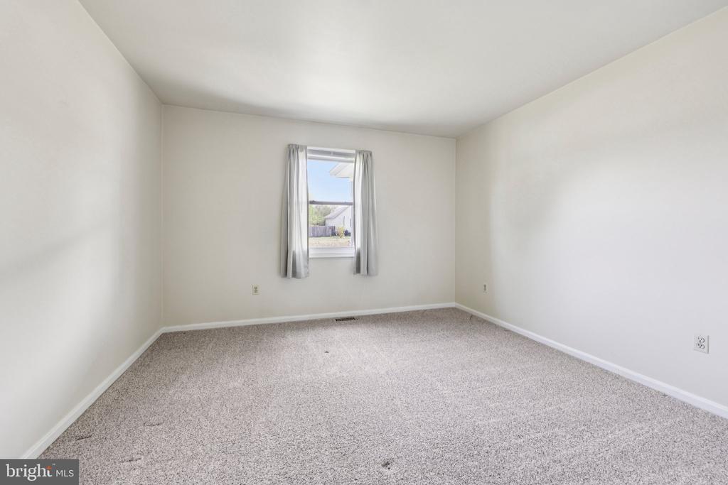 12016 GRANTWOOD DR, FREDERICKSBURG, Virginia 22407, 3 Bedrooms Bedrooms, ,2 BathroomsBathrooms,Residential,12016 GRANTWOOD DR,VASP2040352 MLS # VASP2040352