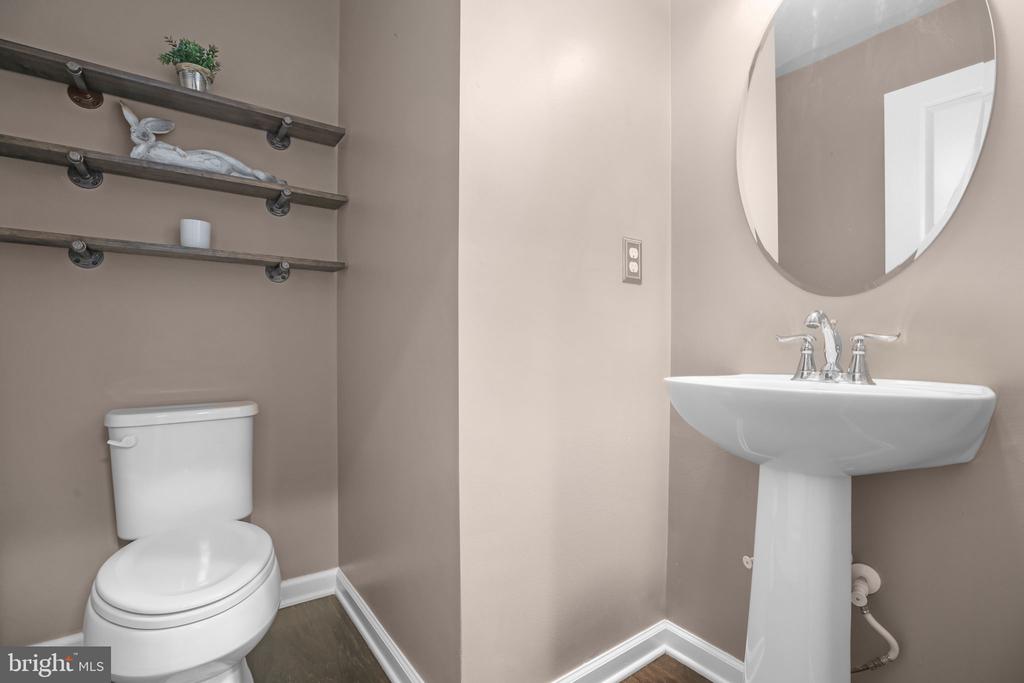 8714 WILMORE LN, SPOTSYLVANIA, Virginia 22553, 4 Bedrooms Bedrooms, ,3 BathroomsBathrooms,Residential,8714 WILMORE LN,VASP2038864 MLS # VASP2038864