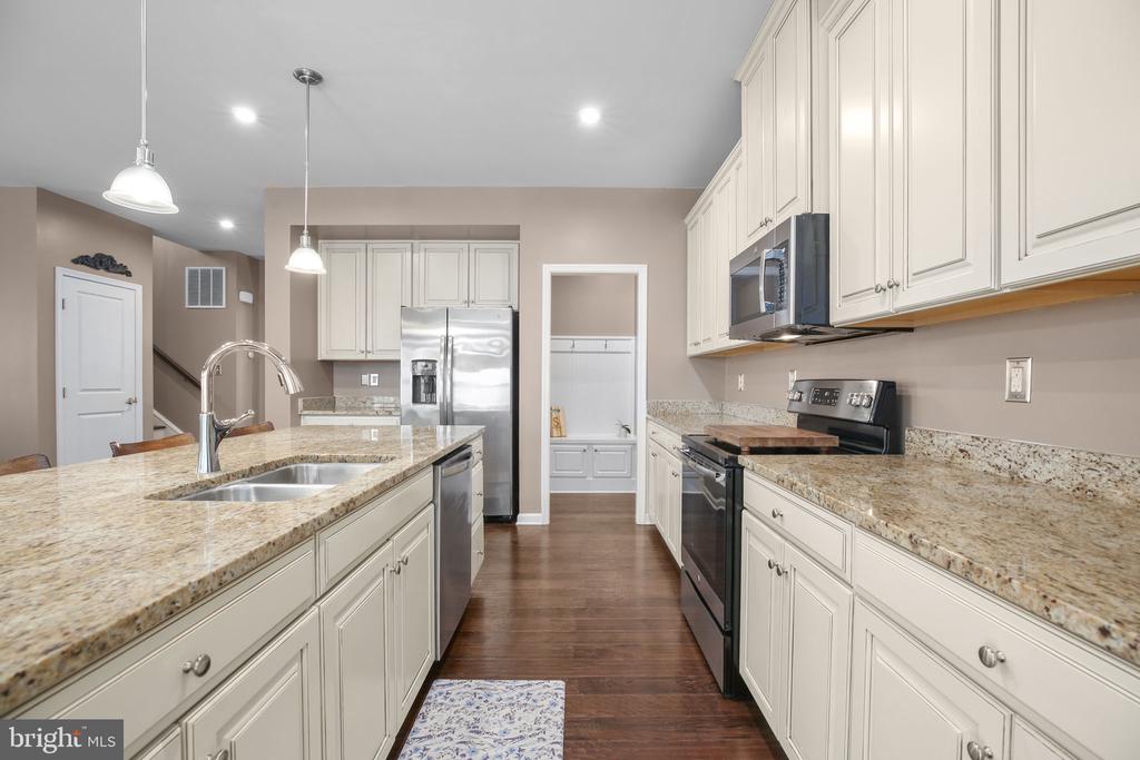 8714 WILMORE LN, SPOTSYLVANIA, Virginia 22553, 4 Bedrooms Bedrooms, ,3 BathroomsBathrooms,Residential,8714 WILMORE LN,VASP2038864 MLS # VASP2038864