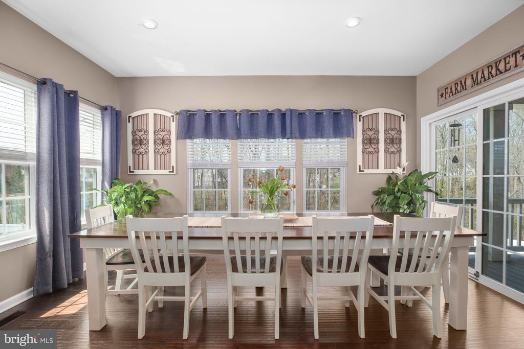 8714 WILMORE LN, SPOTSYLVANIA, Virginia 22553, 4 Bedrooms Bedrooms, ,3 BathroomsBathrooms,Residential,8714 WILMORE LN,VASP2038864 MLS # VASP2038864