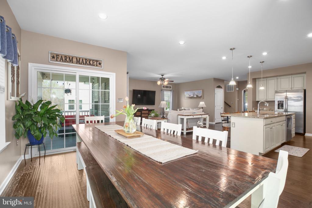 8714 WILMORE LN, SPOTSYLVANIA, Virginia 22553, 4 Bedrooms Bedrooms, ,3 BathroomsBathrooms,Residential,8714 WILMORE LN,VASP2038864 MLS # VASP2038864